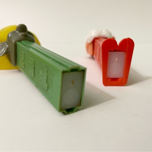 Lot of 3 Pez Dispensers Pokemon Pikachu Speedy Gonzales Santa Claus - Picture 6 of 10